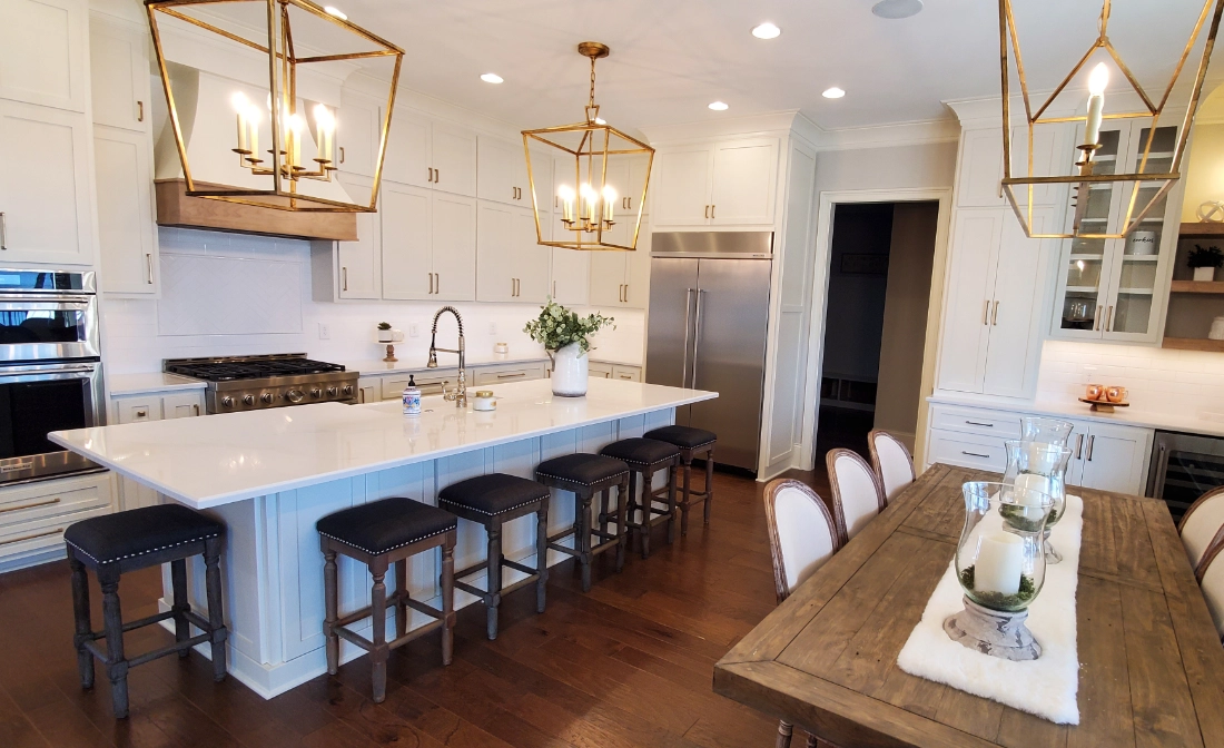 Kitchen by Fineline Construction
